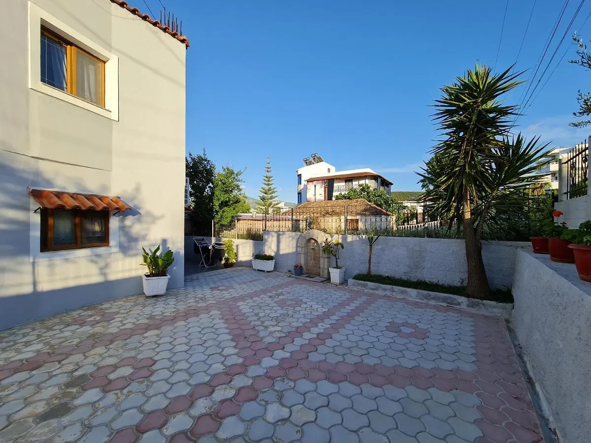 Apartment Vila Anxhelo Ksamil