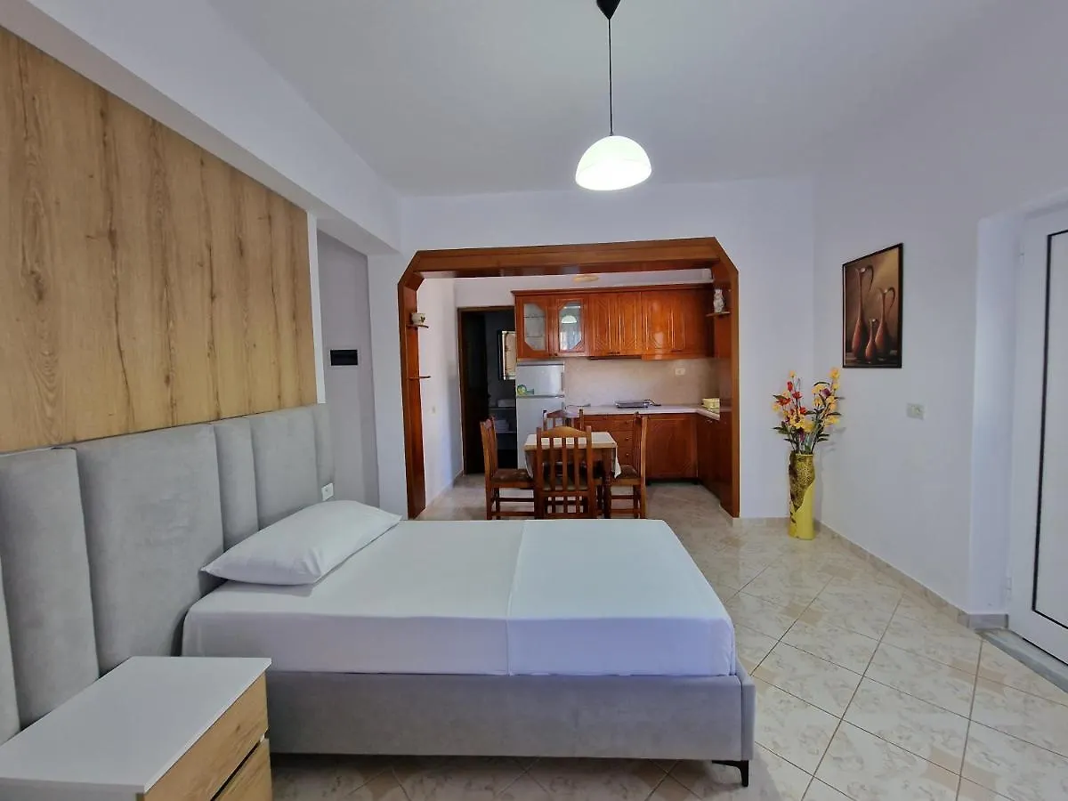 Vila Anxhelo Ksamil 0*,  Albania