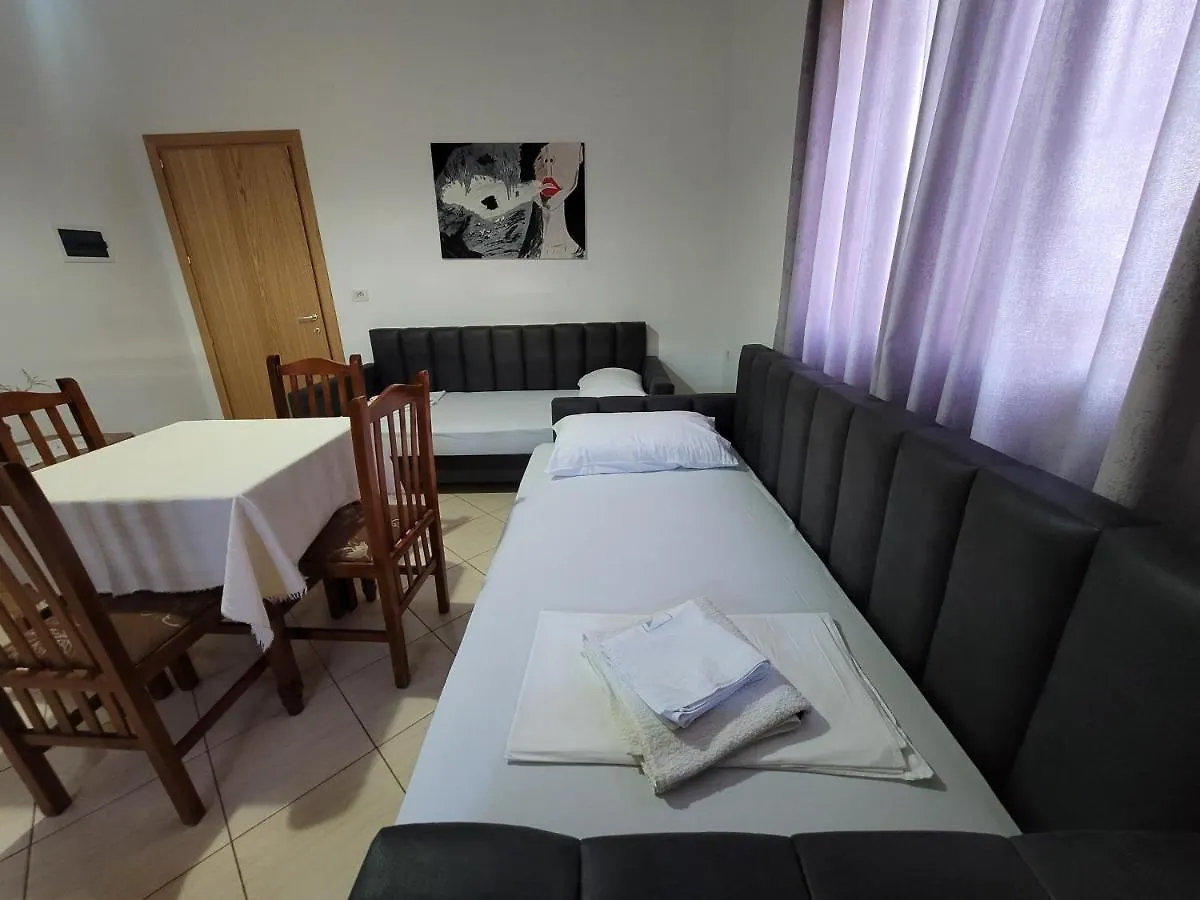 Vila Anxhelo Ksamil Apartament