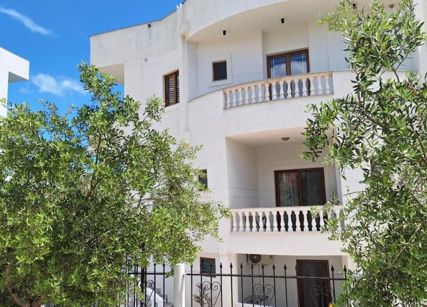 Vila Anxhelo Ksamil